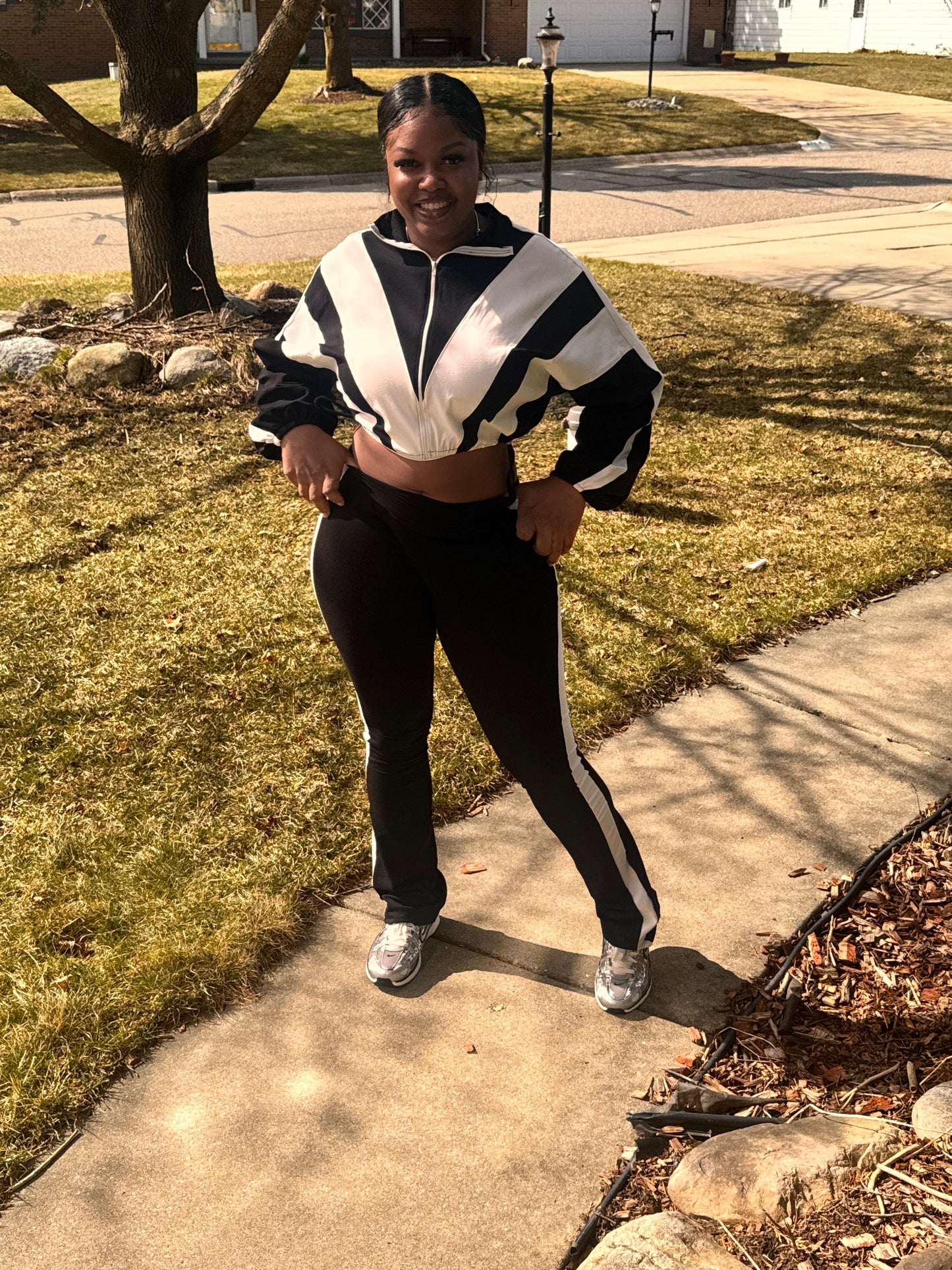 Jenny From The Block Set (Black)